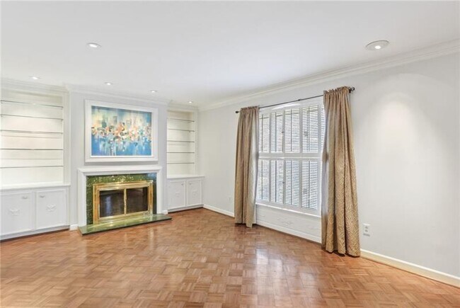 Building Photo - 36 Ivy Pkwy NE