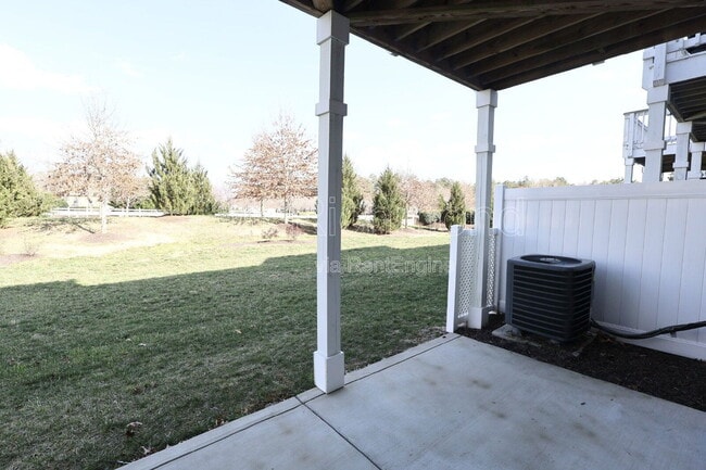 Building Photo - 12005 Rubystone Dr