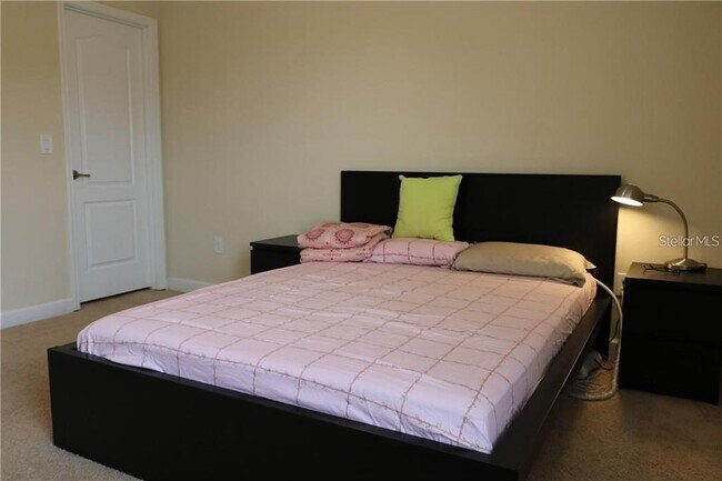 Building Photo - 6148 Waterside Island Ln