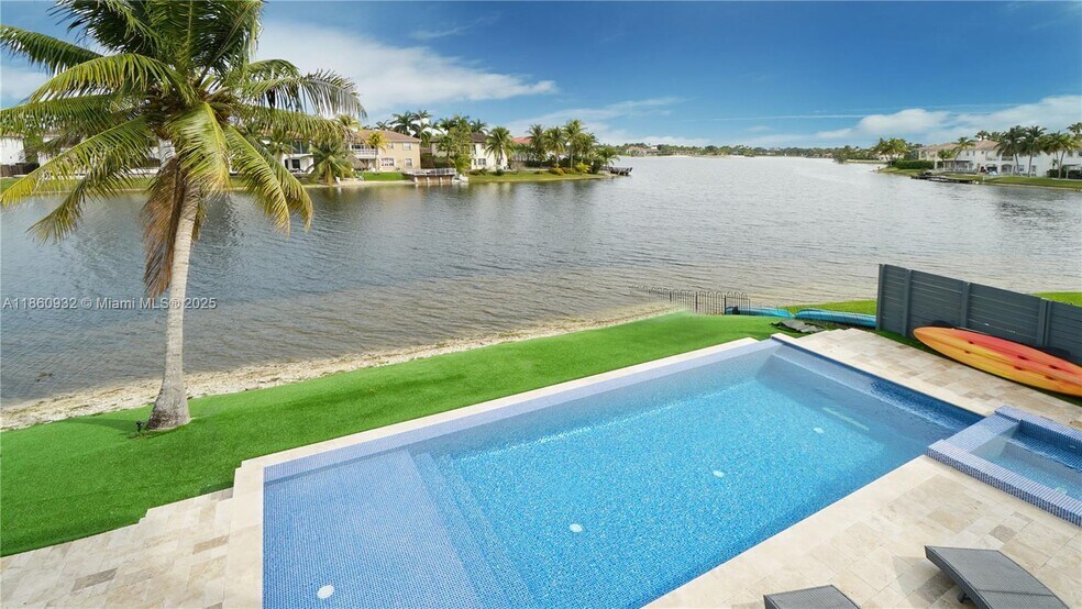 Building Photo - 7031 NW 113th Ct