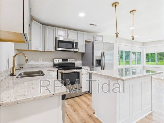 Building Photo - 55 Franktown Rd
