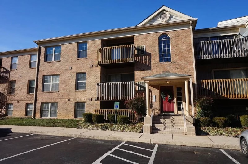 Building Photo - 6 Banyan Wood Ct