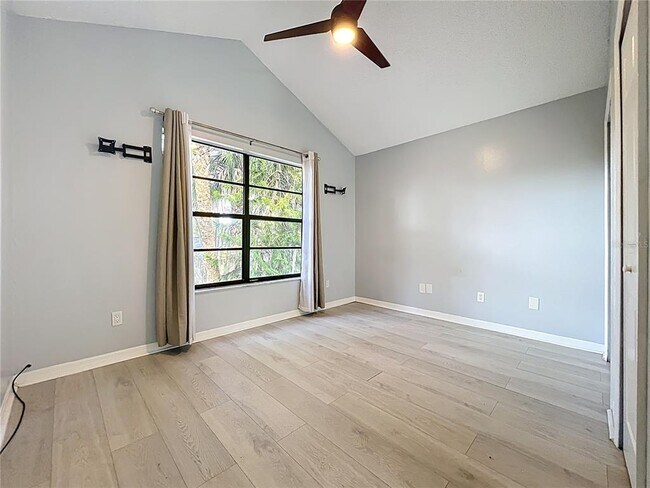 Building Photo - 622 Anhinga Rd