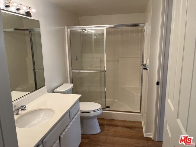 Building Photo - 4501 Cedros Ave