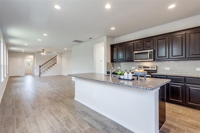 Building Photo - 3321 Celestial Ln