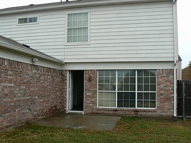 Building Photo - 1317 E Miller Dr