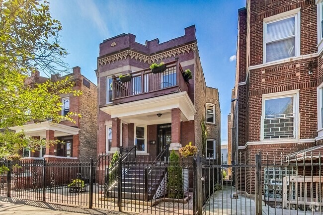 Building Photo - 2254 N Springfield Ave