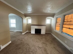 Building Photo - 912 Elbon Rd