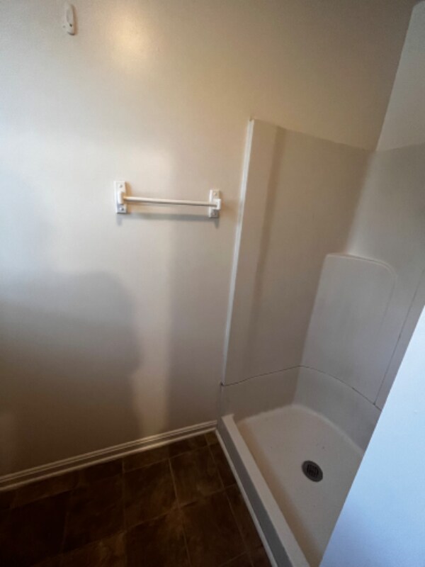 Building Photo - 213 W Court St