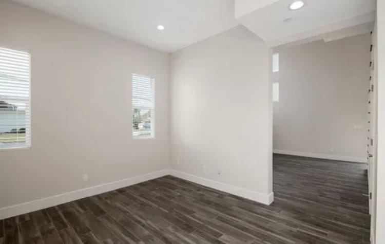 BEDROOMS - 14412 Yukon Ave