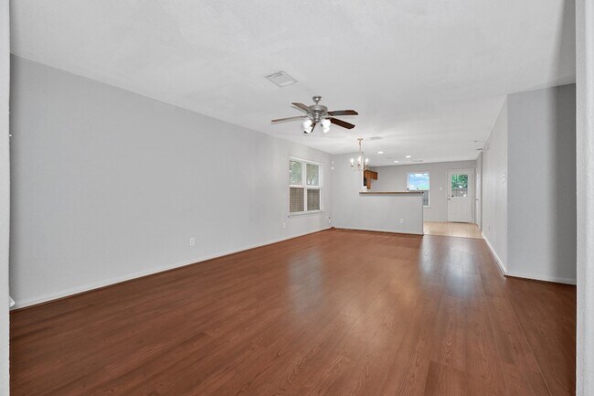 Building Photo - 702 Heatherton Hill Ln