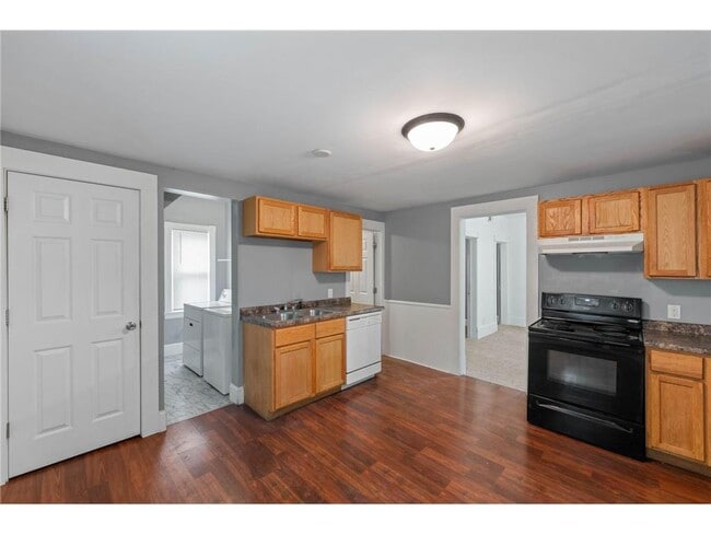 Building Photo - 4615 N Colfax Ave