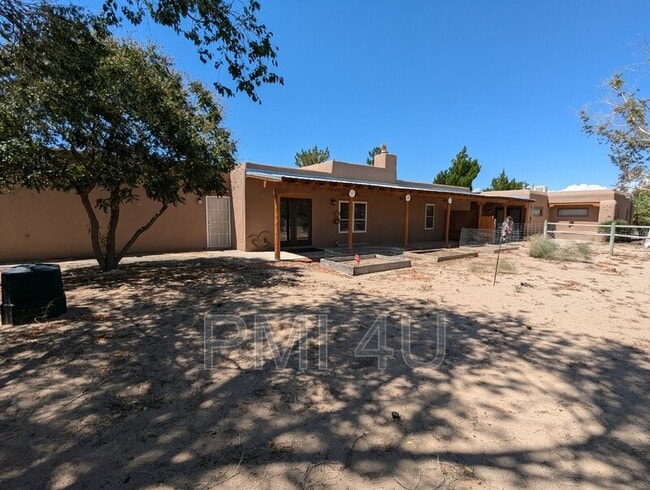 Building Photo - 117 Carey Rd