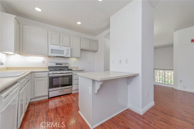 Building Photo - 216 Timberwood
