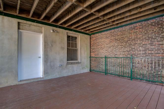 Building Photo - 285 Bergen Ave