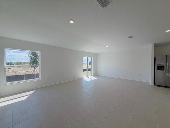 Building Photo - 3103 Totem Rd