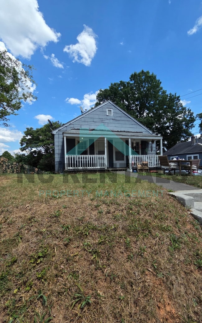 Building Photo - 1415 Underwood Ave