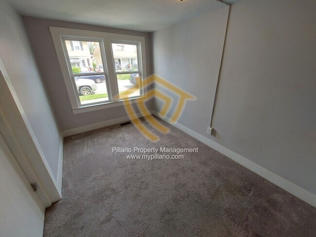 Building Photo - 631 Second Street