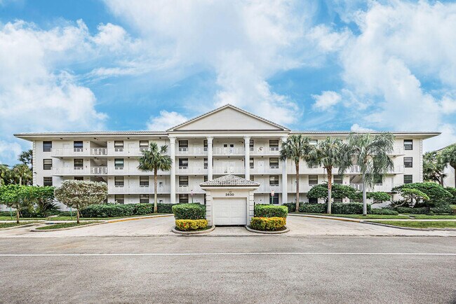 Building Photo - 3630 Whitehall Dr