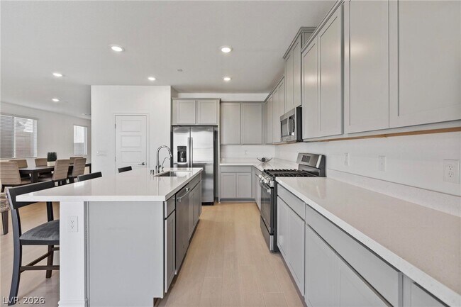 Building Photo - 3546 Luciana Gln Ave