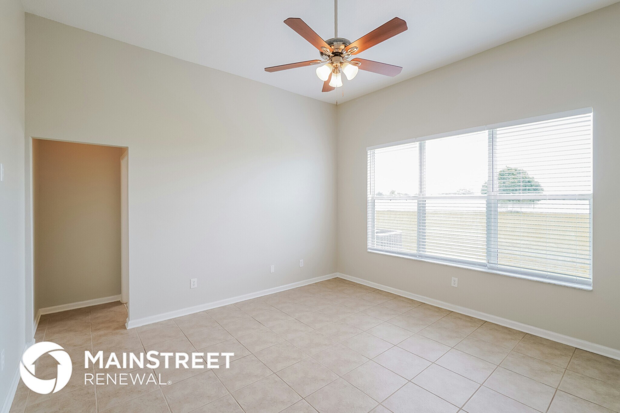 Building Photo - 521 Painted Leaf Dr