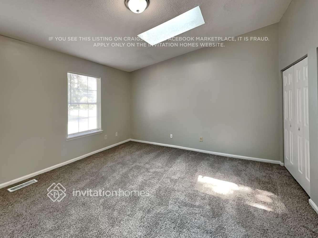 Building Photo - 7025 Markway Dr