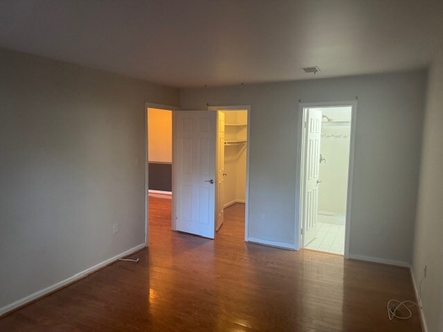 Building Photo - 13119 Shadyside Ln