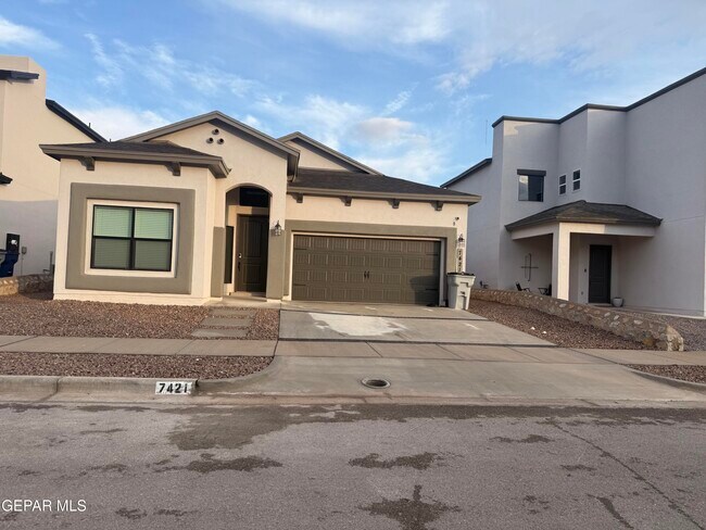 Building Photo - 7421 Rio Rimac Dr
