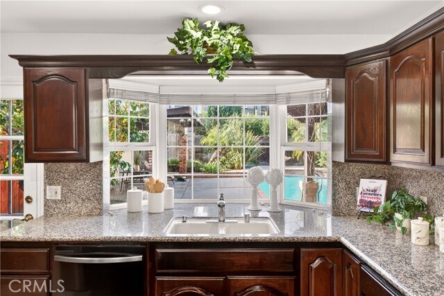 Building Photo - 4115 Laurelgrove Ave