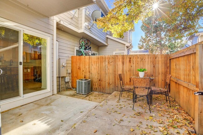 Building Photo - 9643 W Chatfield Ave