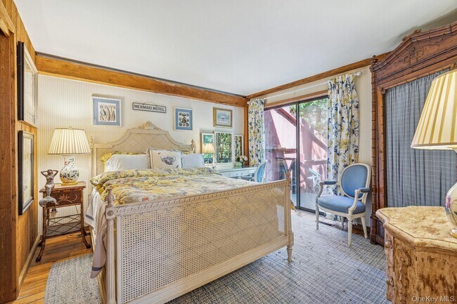 Building Photo - 4 Marion Ln