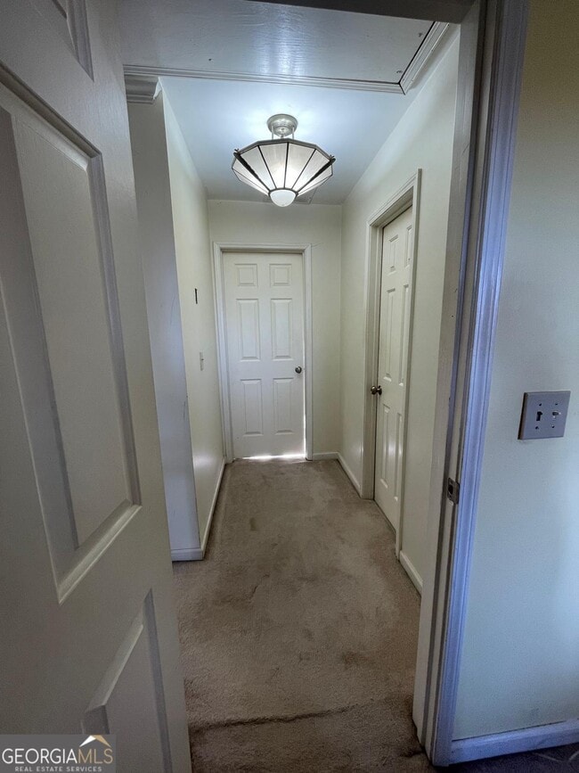 Building Photo - 156 Plantation Trce