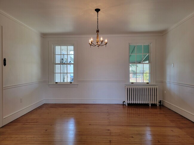 Building Photo - 39 N Decatur St