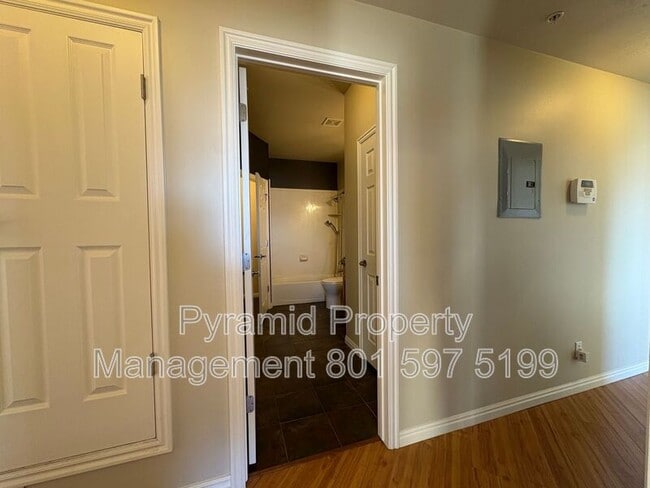 Building Photo - 4988 Timber Way