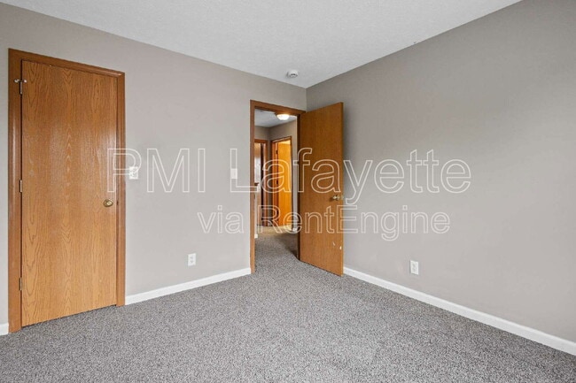 Building Photo - 5009 Trotter Dr