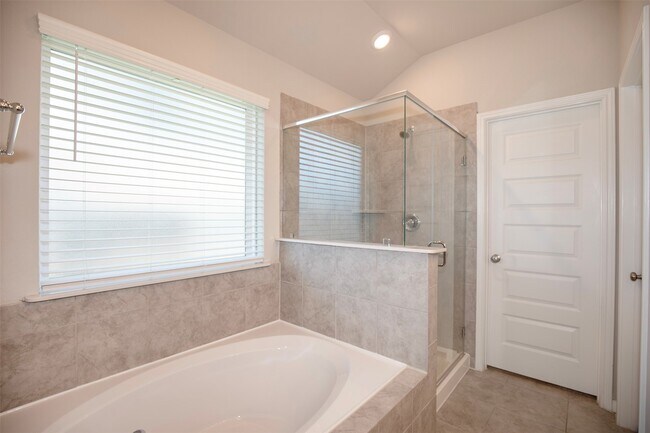 Building Photo - 2506 Indigo Harvest Trl