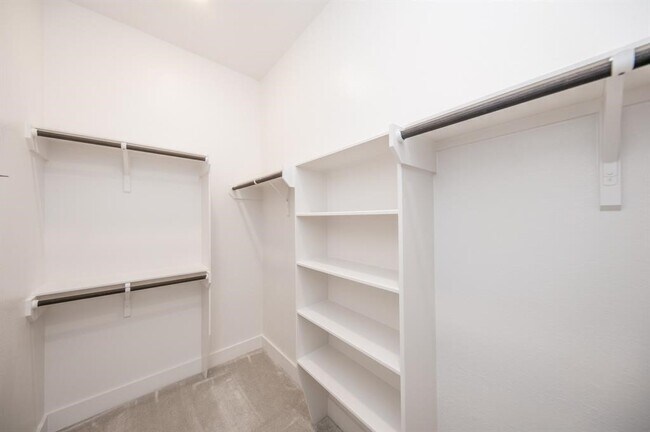 Building Photo - 31815 Pecan Mdw Ln