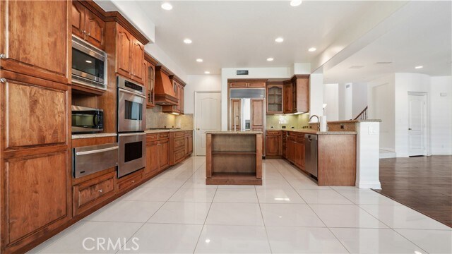 Building Photo - 20253 Vía Galileo