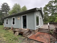 Building Photo - 1127 Round Hill Dr