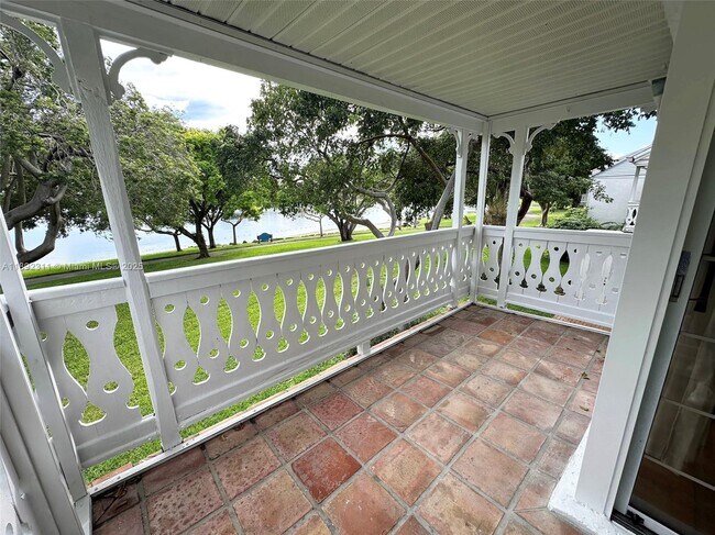 Building Photo - 10521 Mahogany Key Cir