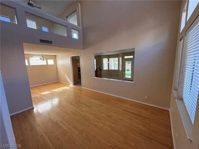 Building Photo - 9416 Aspen Glow Dr