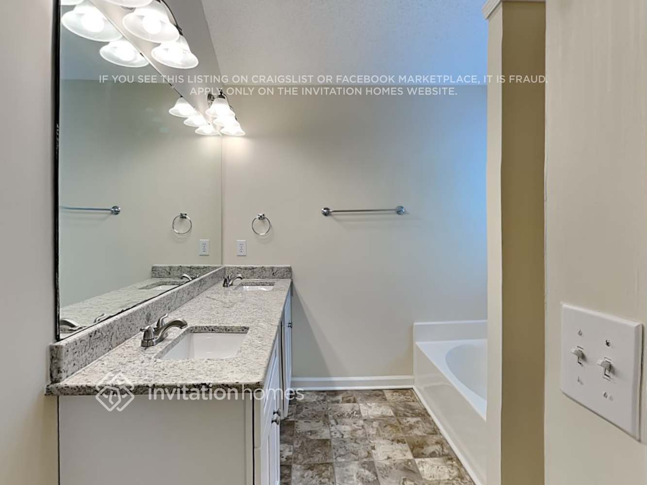 Building Photo - 538 Crossview Ln