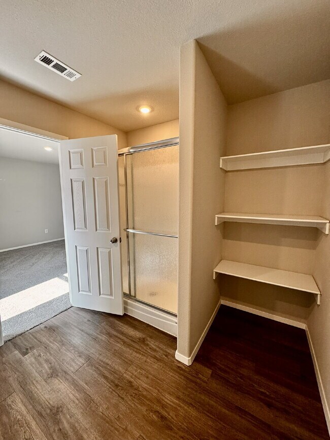 Building Photo - 1505 S Blandford St