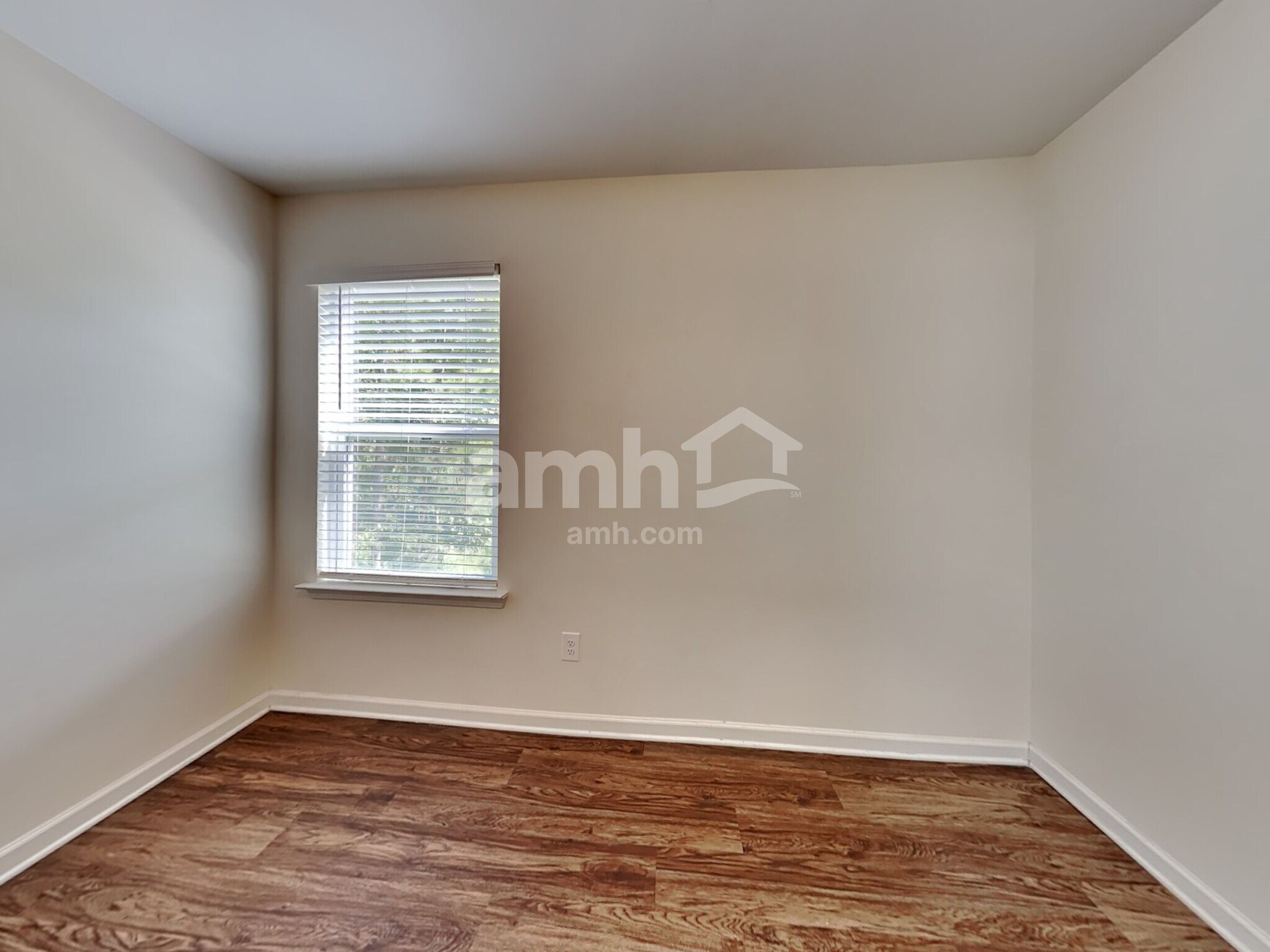 Building Photo - 65 Shelby Ct