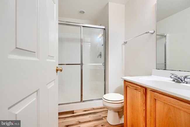 Building Photo - 7211 Lyndsey Way