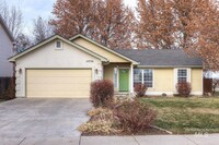 Building Photo - Single level living 3 bedroom, 2 bath home...