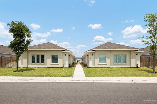 Primary Photo - 5708 Puffin Ave