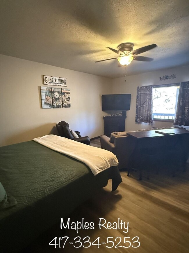 Building Photo - NEW LISTING - ? Furnished Studio Apartment – Utilities Included – Branson, MO ? near Silver Dolla...