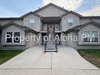 Building Photo - 1041 W Pine Ave