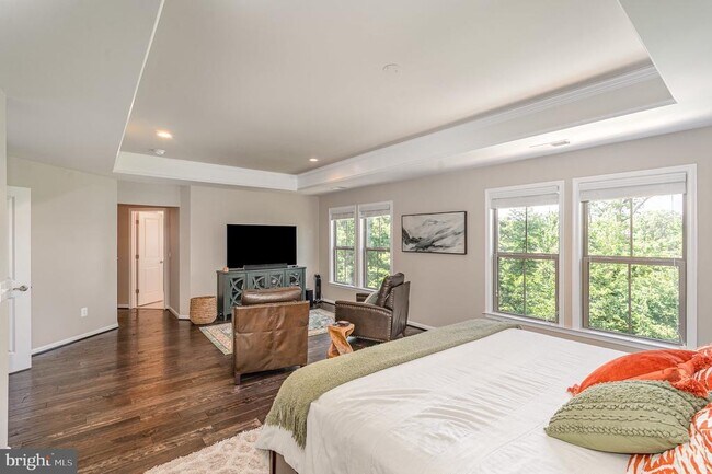 Building Photo - 24846 Somerby Dr